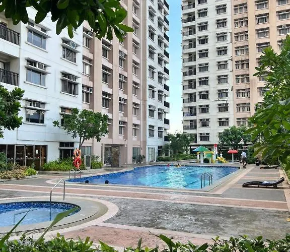 Apartment Lights View In Cubao